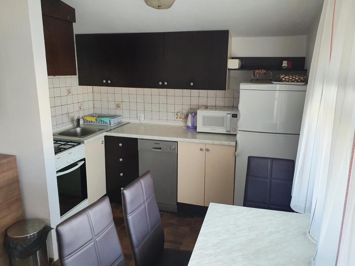 Apartmani Deak Vir Extérieur photo